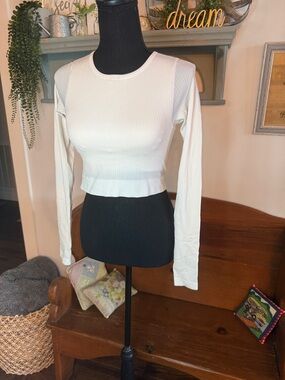 lululemon athletica Cream Ribbed Long-Sleeve Crop Top